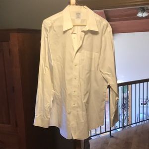 Button down brooks brothers